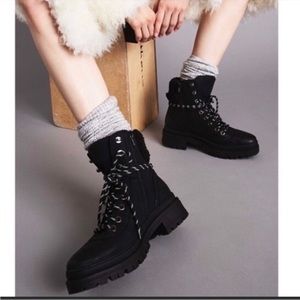 Steve Madden keystone boots